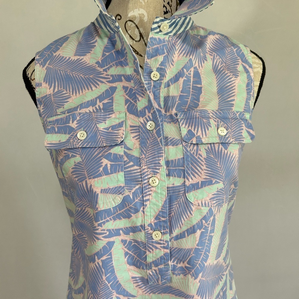 Vineyard Vines Blue and Pink Leaf Print Dress - Picture 2 of 15